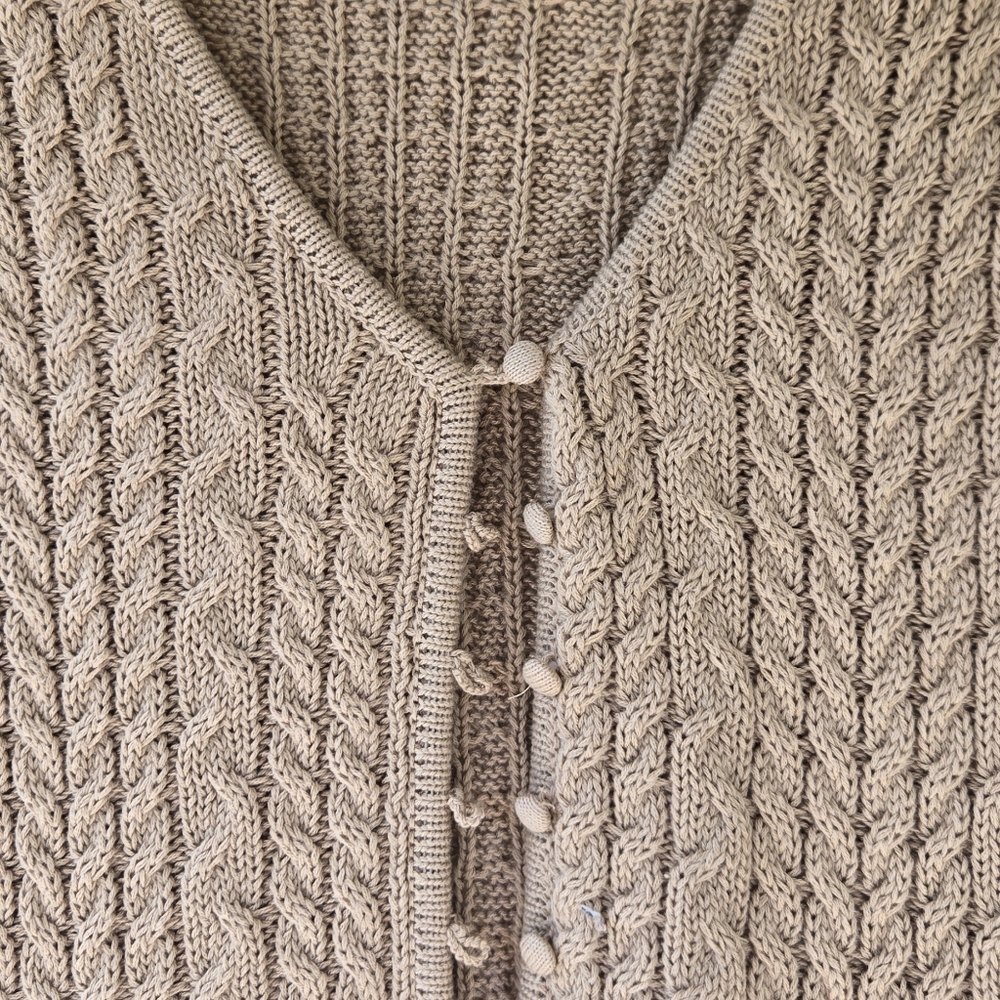 House Of Harlow 1960 Mocha Creme Crochet Vest - Picture 5 of 8